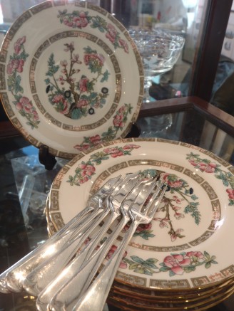 china plates & pastry forks